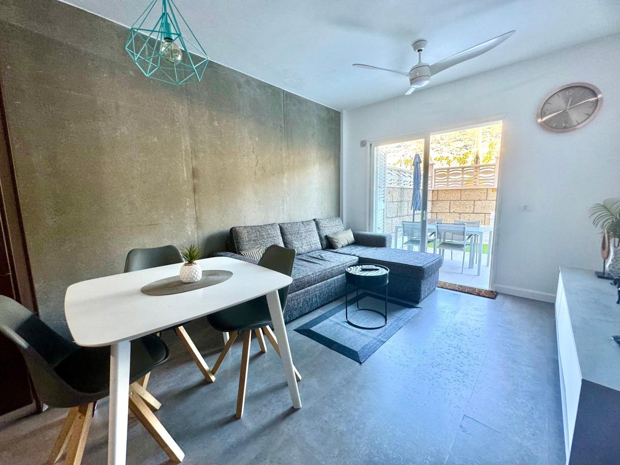 Alma Elegant Suite Apartment 坎德拉里亚 外观 照片